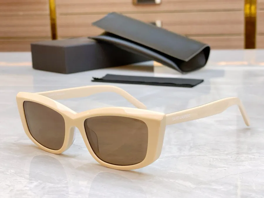 Saint Laurent* SL 658 Sunglasses Trendy Small Frame
