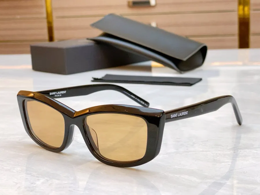 Saint Laurent* SL 658 Sunglasses Trendy Small Frame