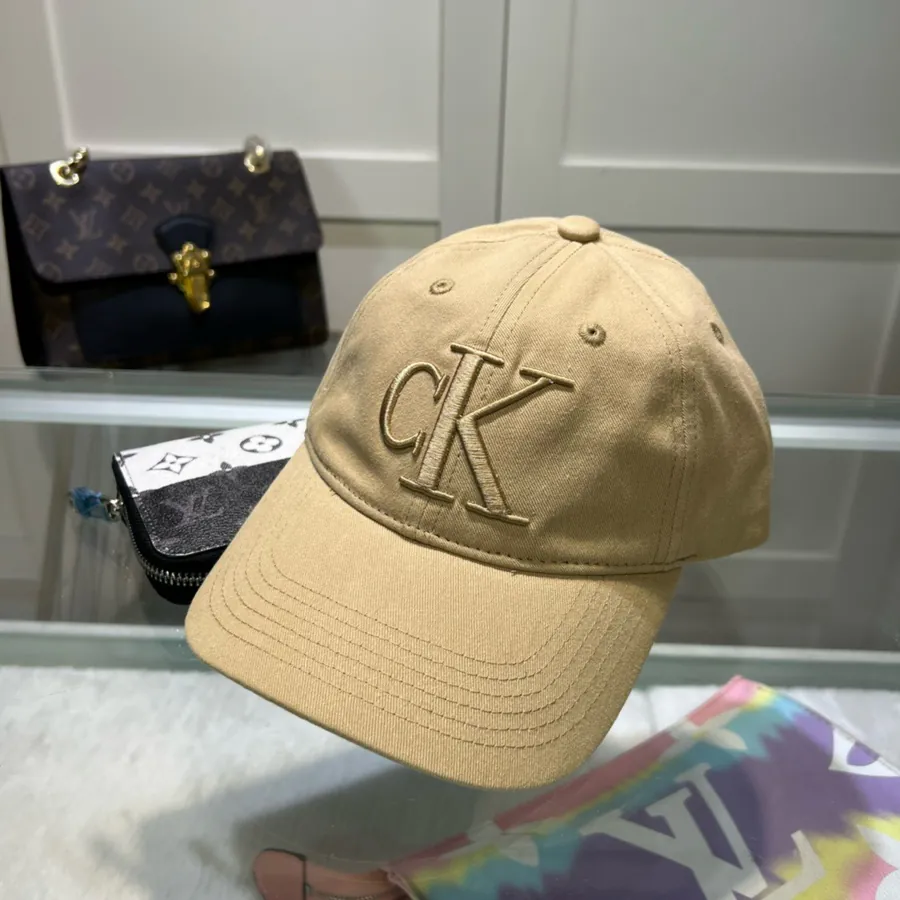 Cain Klein Classic P43 Handbag with Embroidered Logo