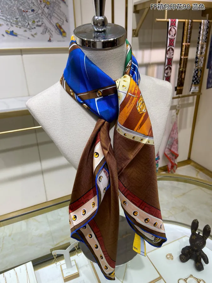FF Box Bag with Silk Scarf, 90cm x 90cm