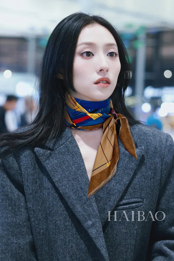 P120 G Family Single Sided Silk Scarf
