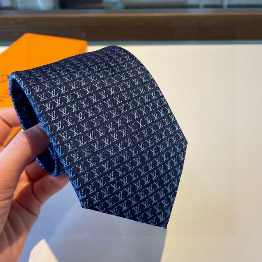 L Letter Tie Diamonds V Tie for Men