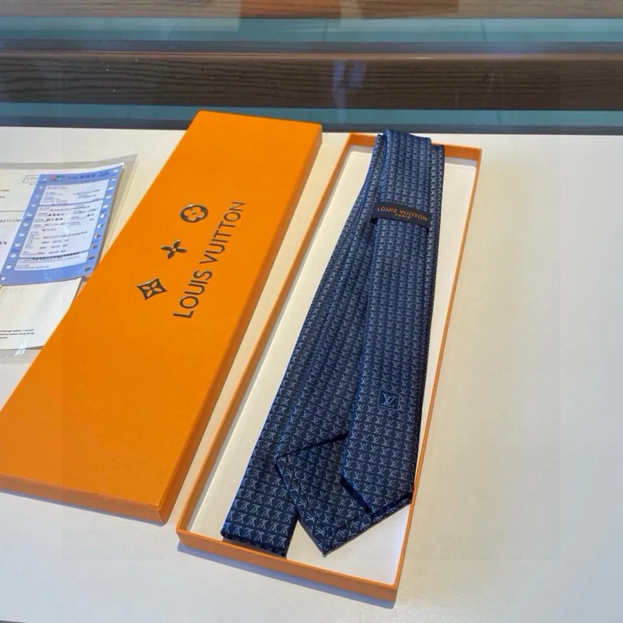 L Letter Tie Diamonds V Tie for Men