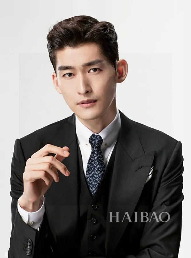 P60 Men's New Tie Series Horse Shoe Tie