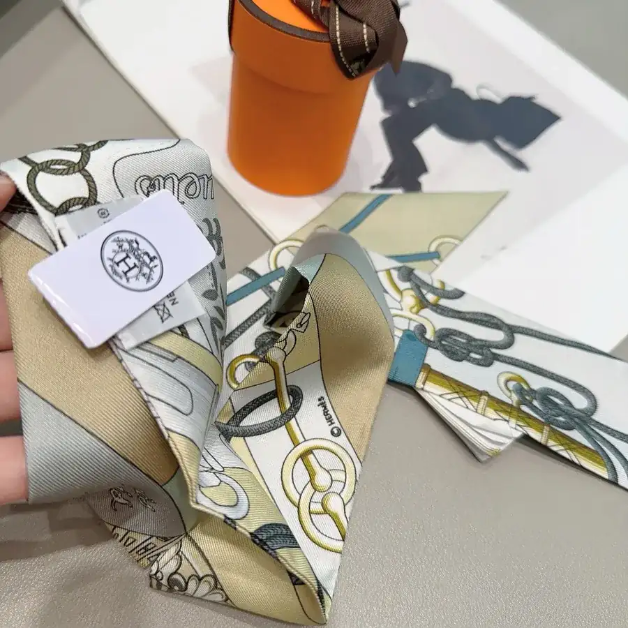 H House New Scarf Military March Pattern, 100% Heavyweight Silk Twill
