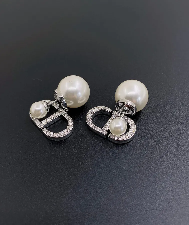 P50 D*OR Latest Silver Full Diamond CD Earrings