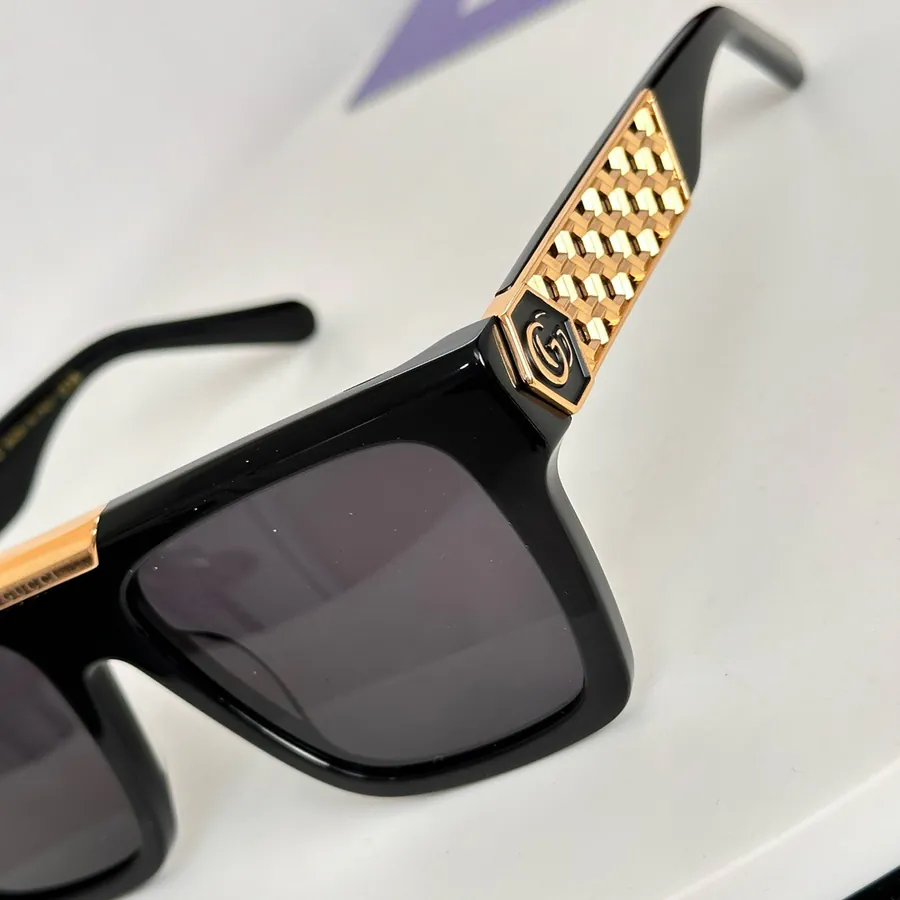 Gucc* GG1625 Beehive Series Sunglasses