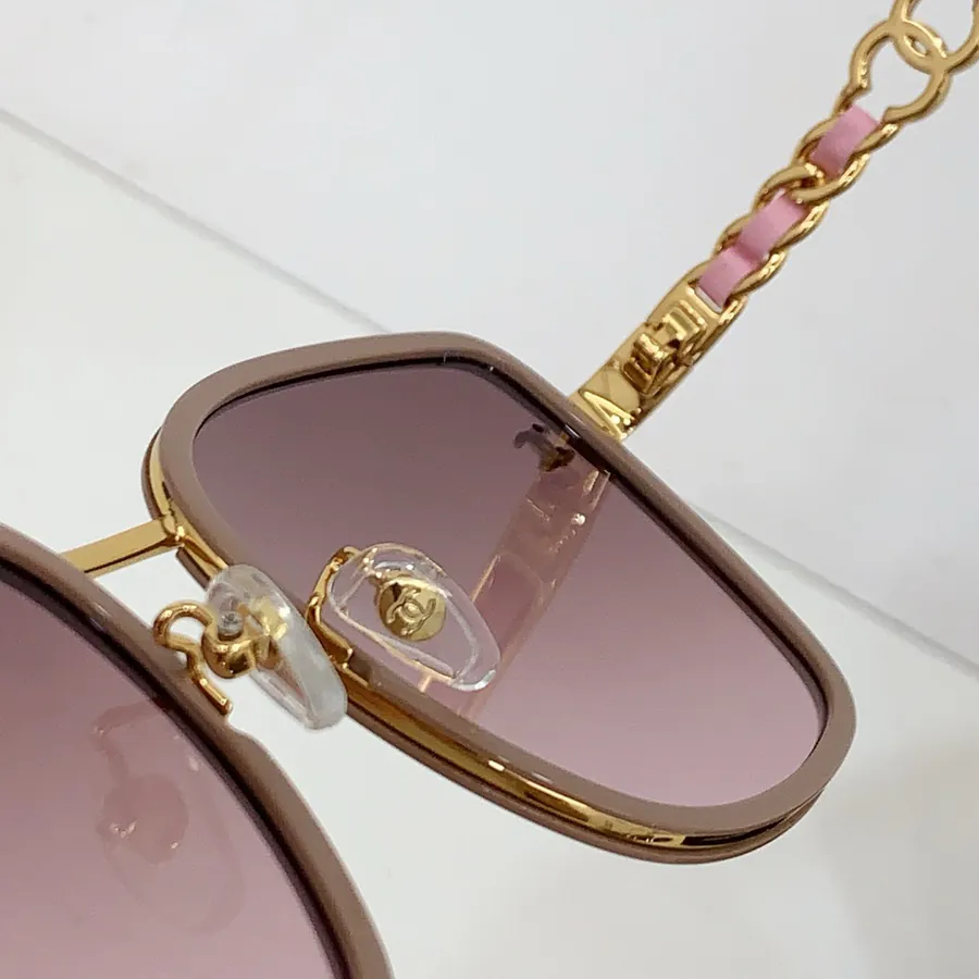 P135 CHANE Bucket Bag
