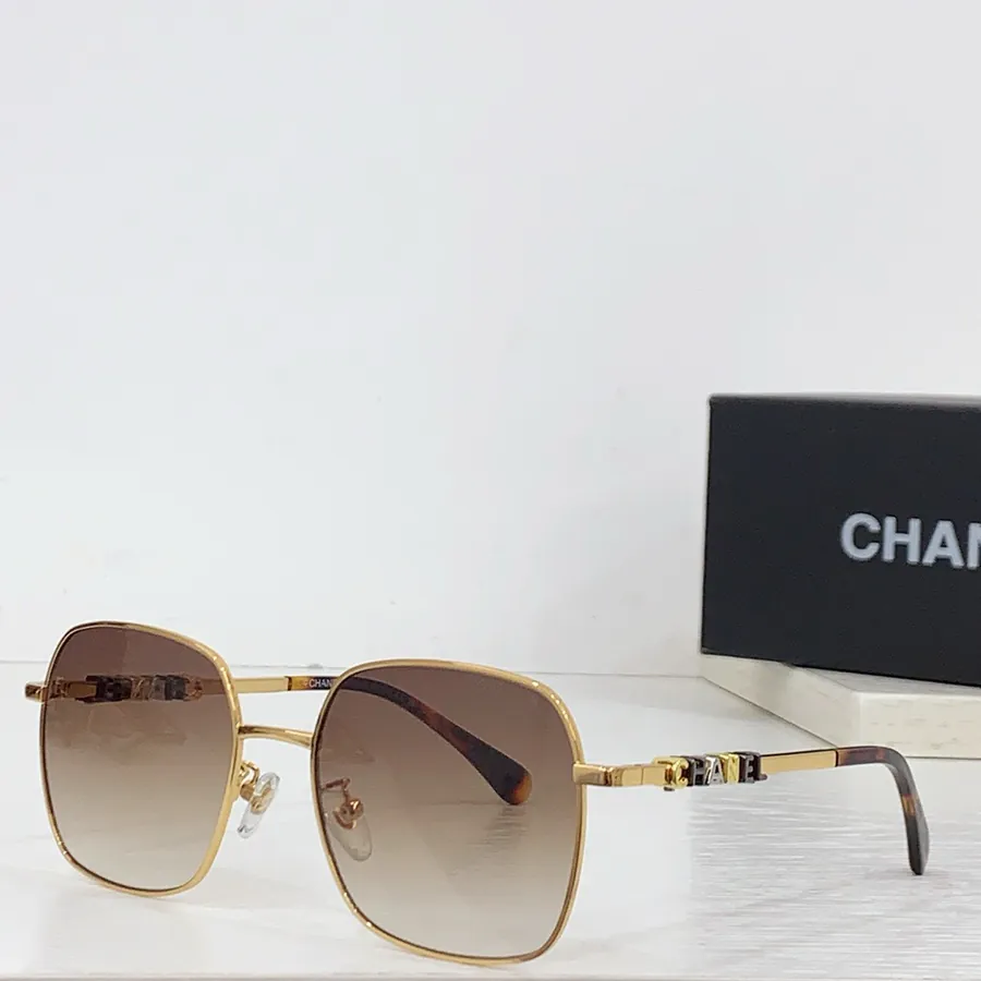 P95 CHANE Bucket Bag
