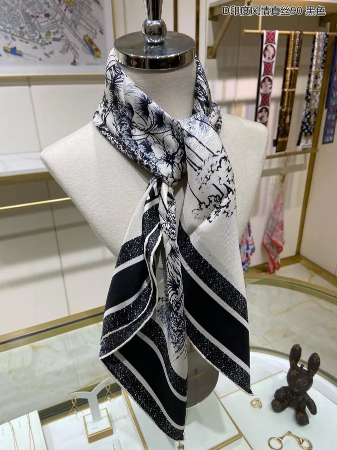 New D India Style Silk Scarf 90x90cm