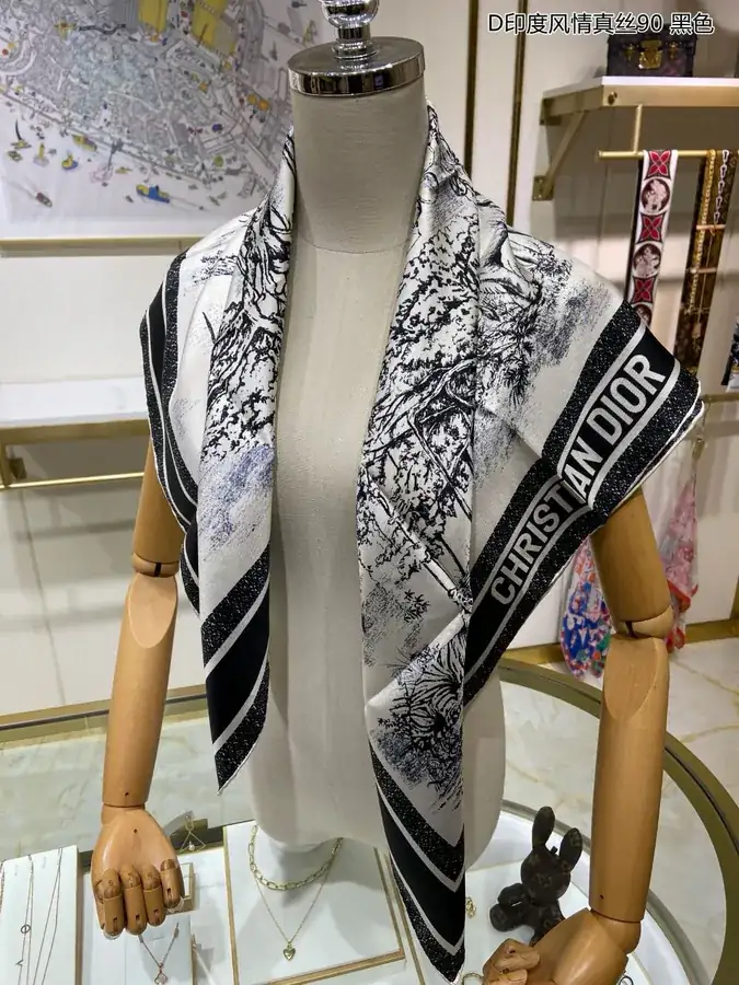 New D India Style Silk Scarf 90x90cm
