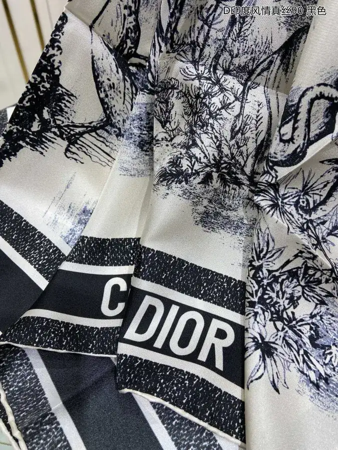 New D India Style Silk Scarf 90x90cm