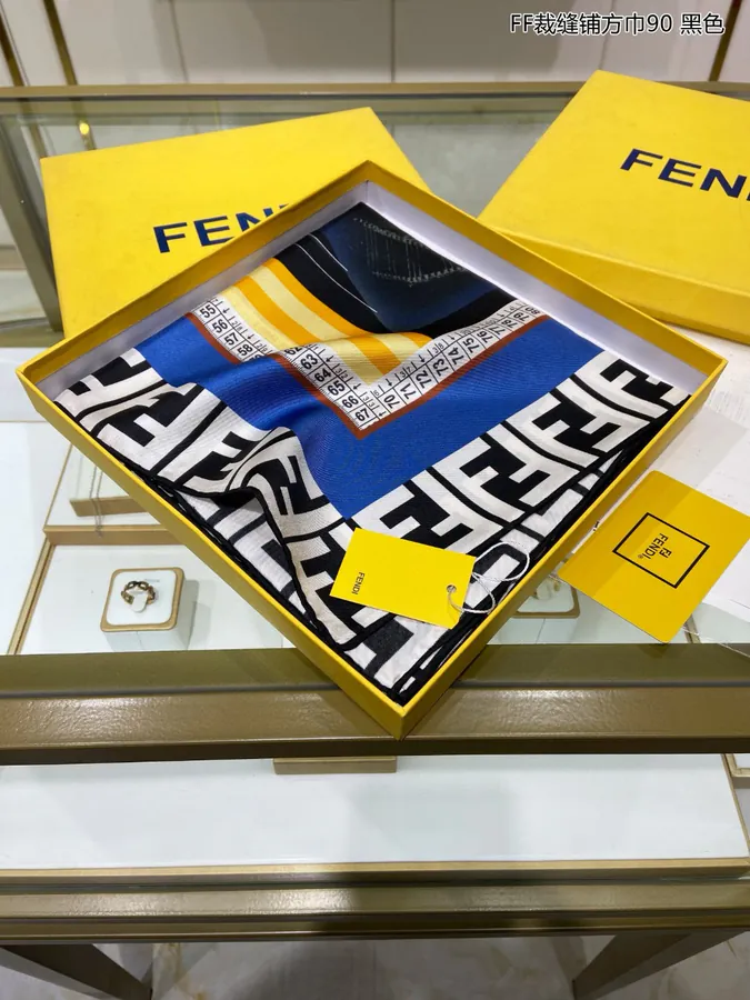 FF Tailor Square Scarf 90