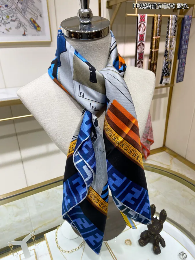 FF Tailor Square Scarf 90
