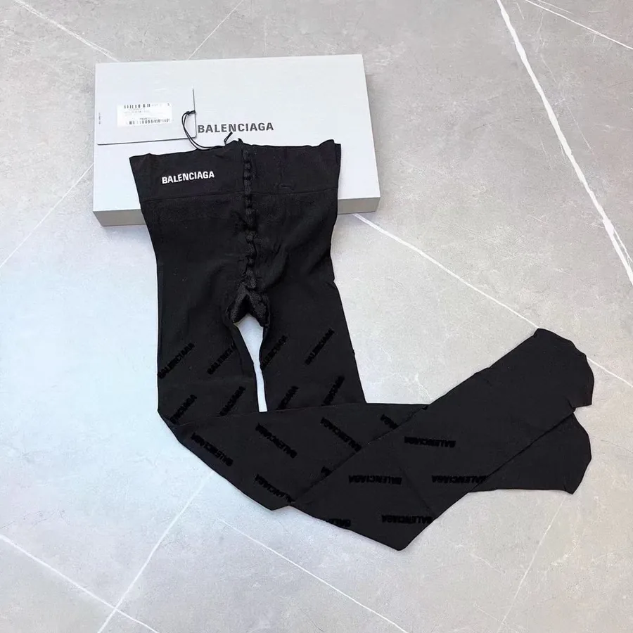 Parisian Luxury Logo Embroidered Tights with Box Set