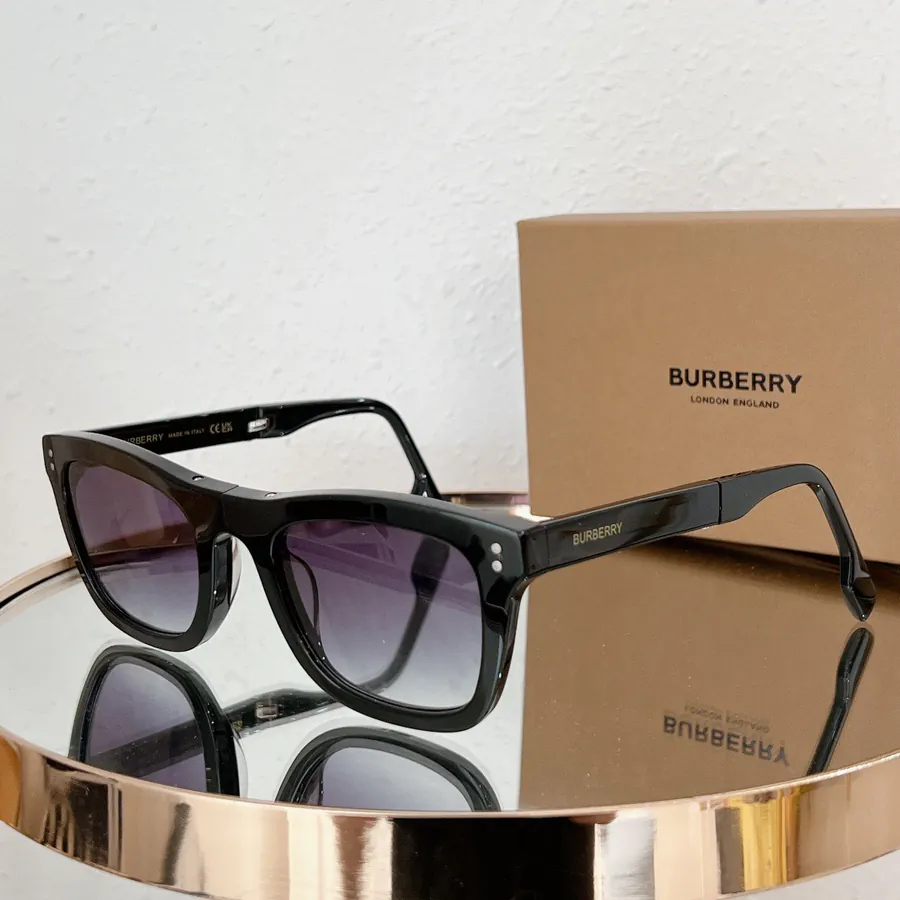 P165 Burberr* BE4341