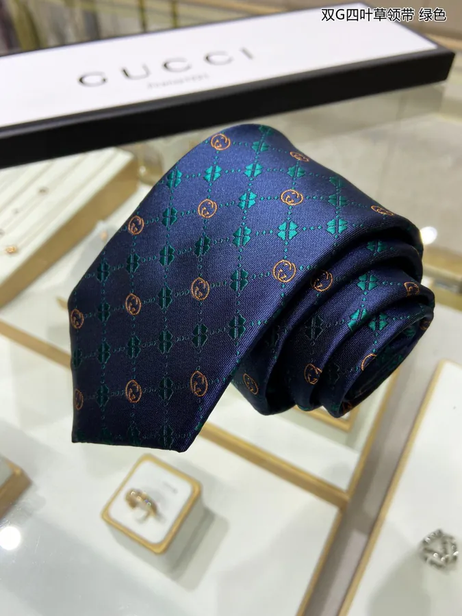 New P60 G Family Men's Tie Series Double G Clover Print Tie