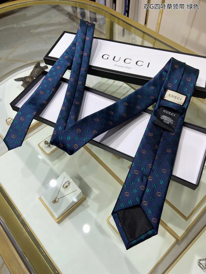 New P60 G Family Men's Tie Series Double G Clover Print Tie