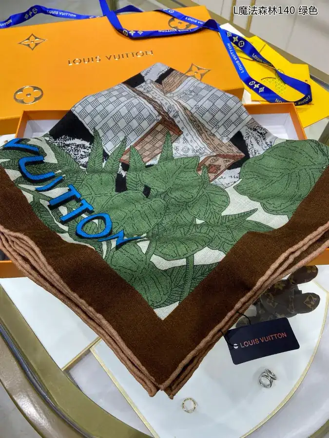 L Magic Forest 140 Cuff, Luxury Wool Scarf
