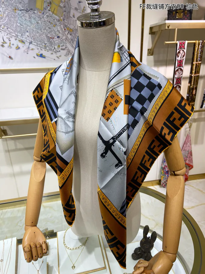 FF Tailor Scarf 90