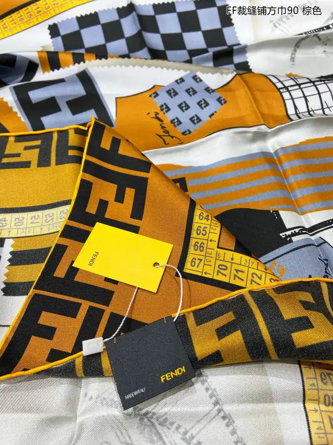 FF Tailor Scarf 90