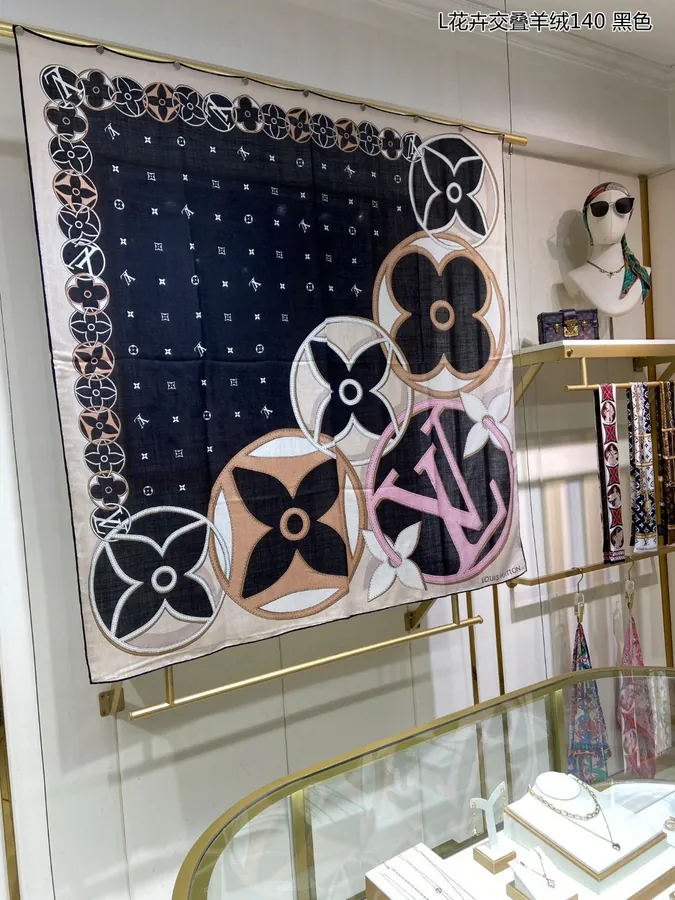 L Floral Overlap Silk Cashmere Square Scarf