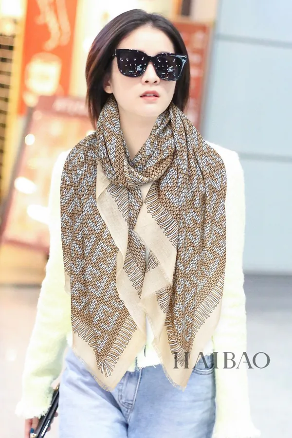 FF 3D Pattern Scarf Premium Cashmere Scarf