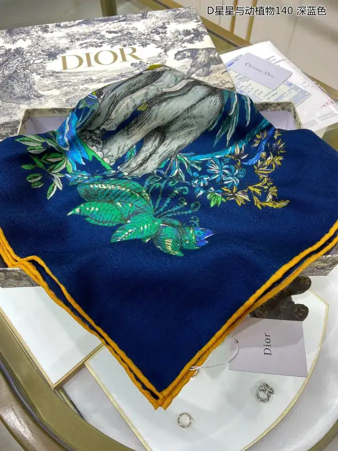 Luxury New Arrival D Stars and Animals 140cm Square Scarf
