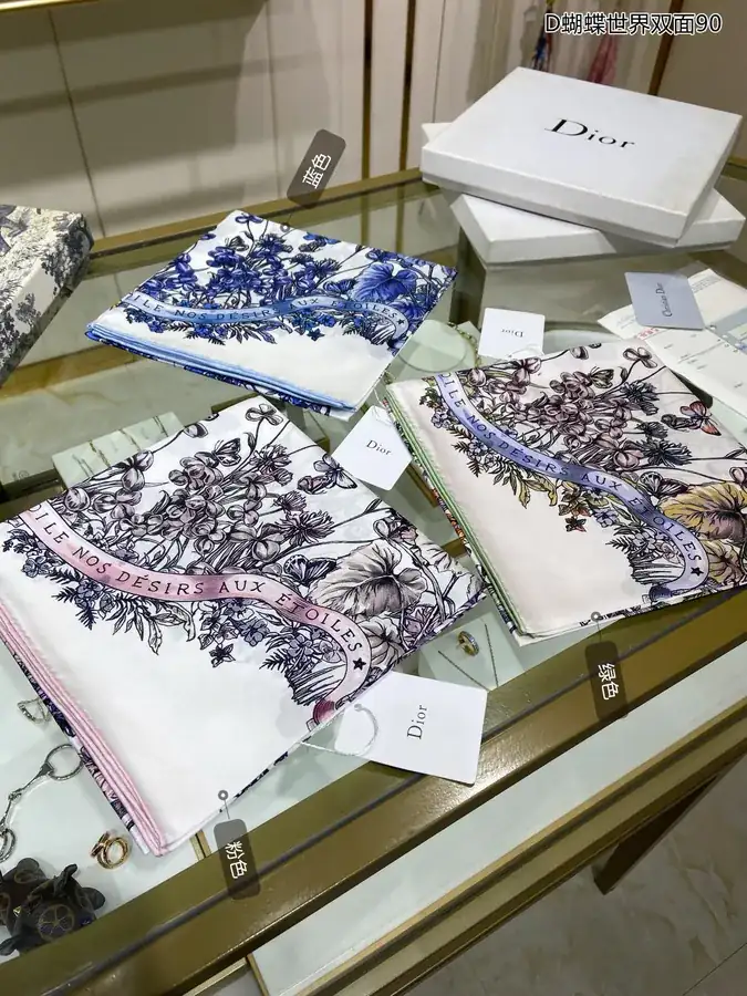 D Butterfly World Double Sided 90cm Silk Scarf
