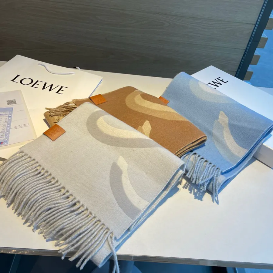 Ralph Lauren Classic Logo Style Scarf