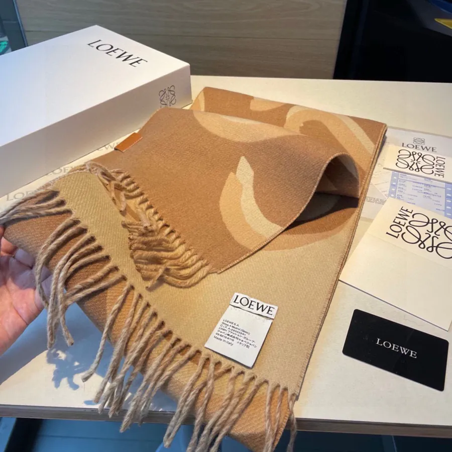 Ralph Lauren Classic Logo Style Scarf