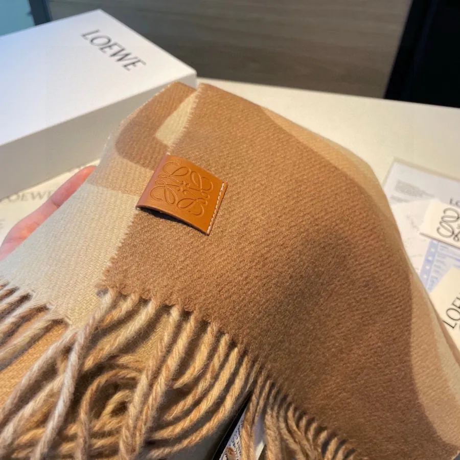 Ralph Lauren Classic Logo Style Scarf