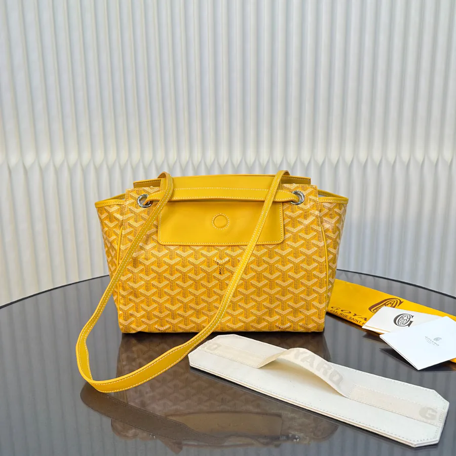 Rouette Bucket Bag