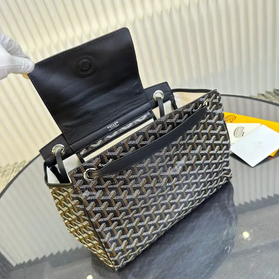 Rouette Bucket Bag Modular Design