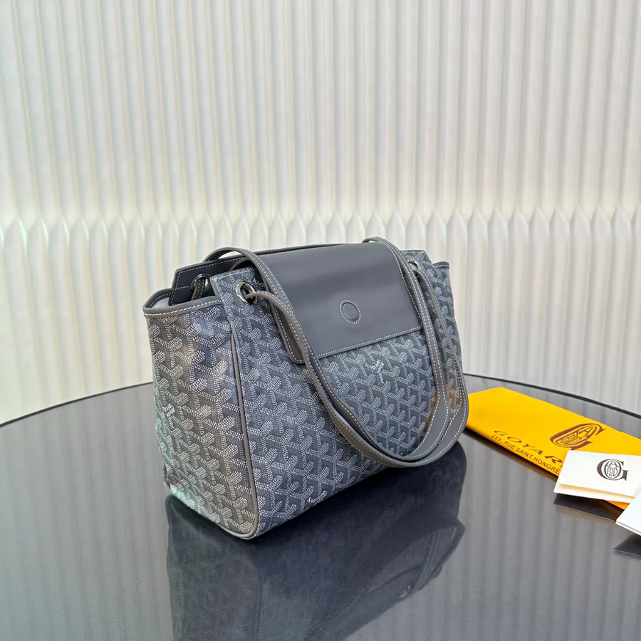 Rouette Bucket Bag