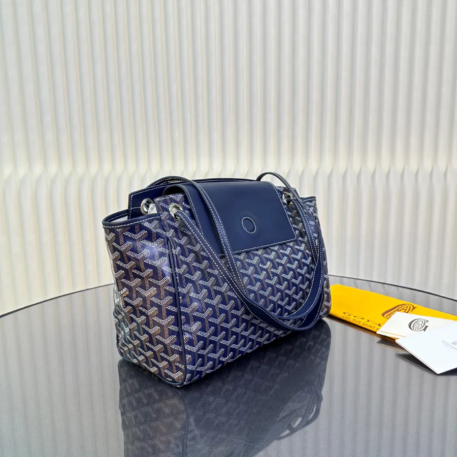 Rouette Bucket Bag