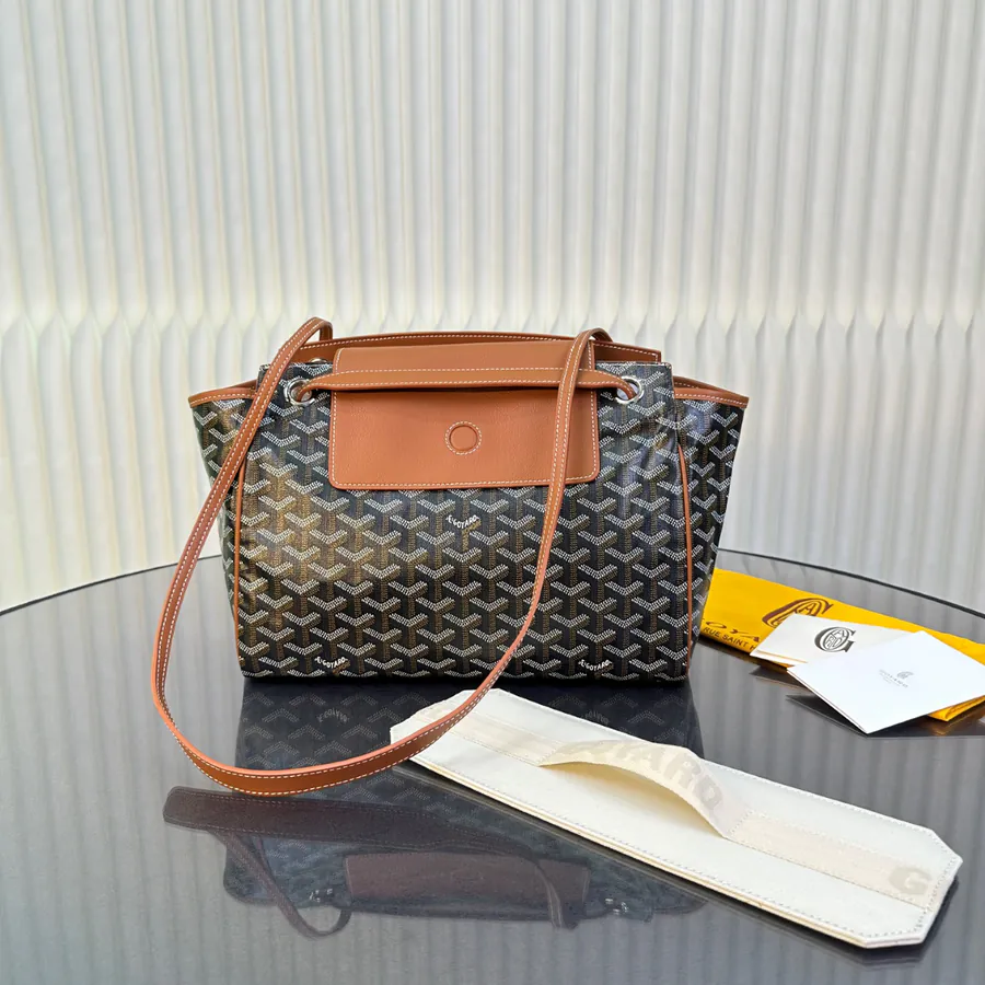 Rouette Bucket Bag Modular Design