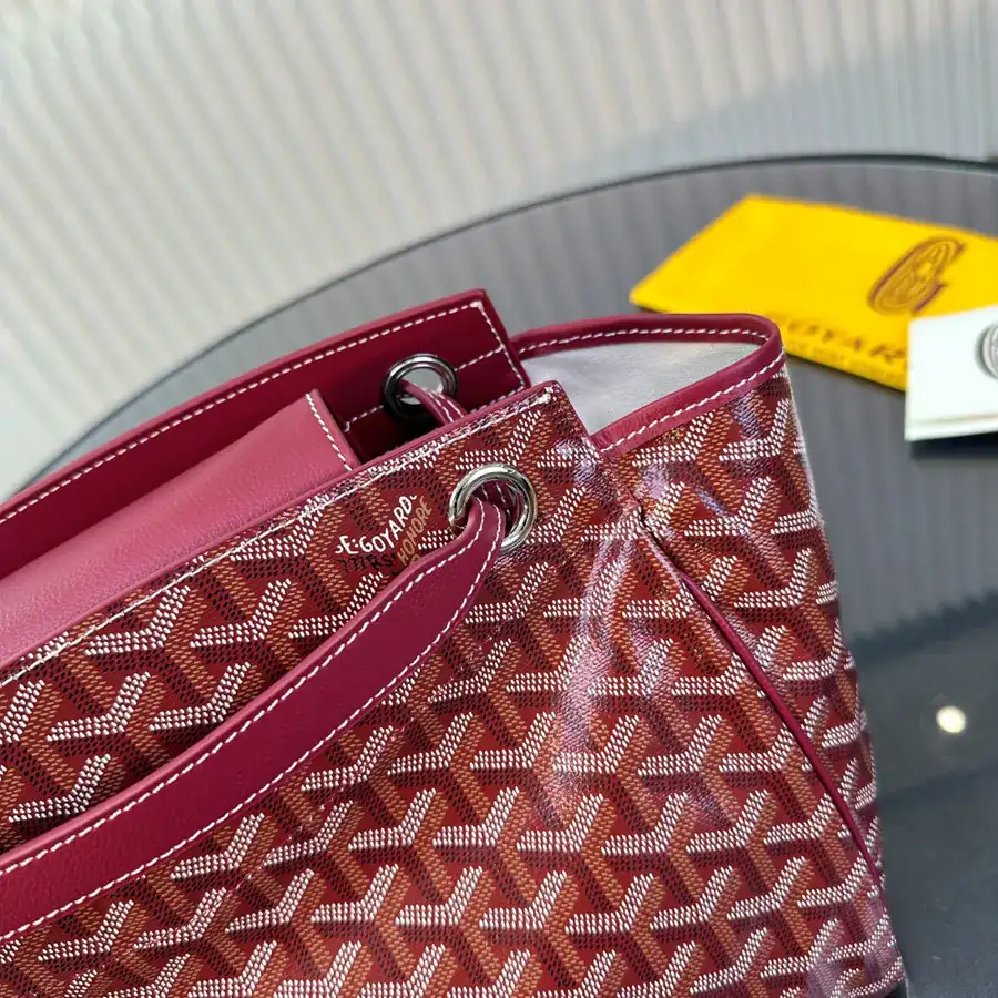 Rouette Bucket Bag Modular Design