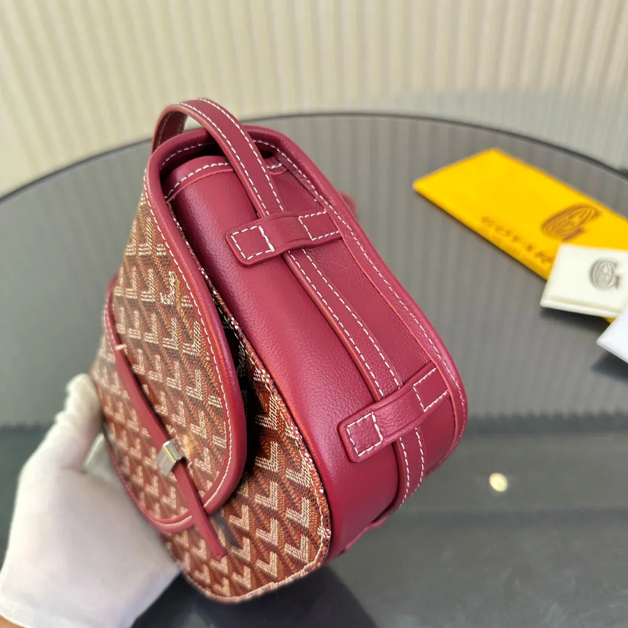 Belvédère 2 Single Strap Postman Bag