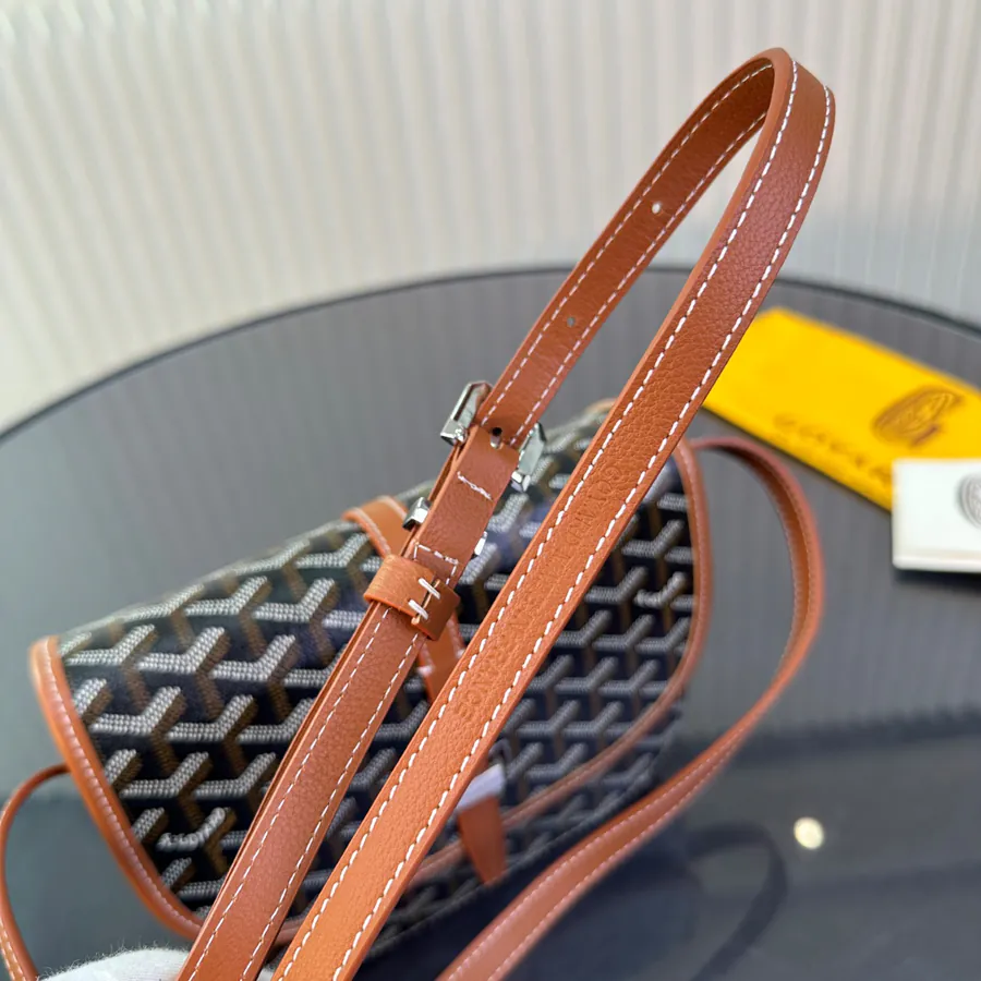 Belvédère 2 Single Strap Mail Bag