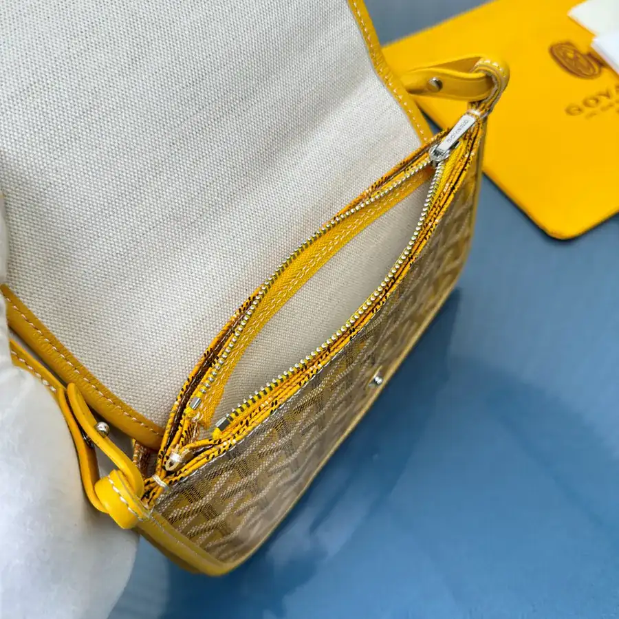 Goyard Plumet Envelope Bag
