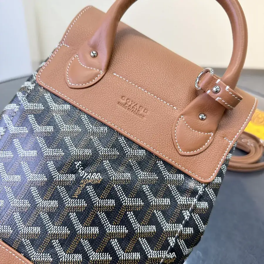 New Upgrade (AIN) Mini Crossbody Bag