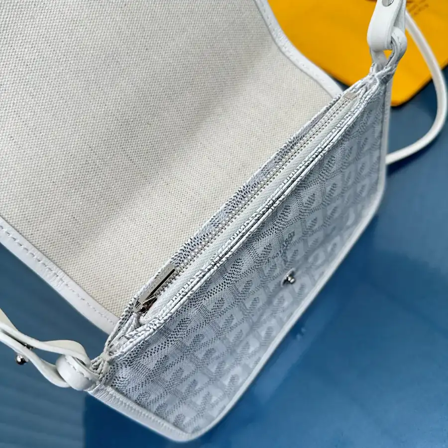 Plumet Envelope Bag Handcrafted Leather