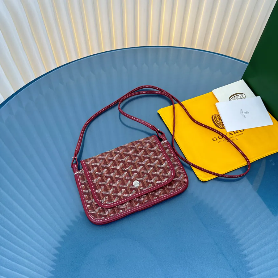 Plumet Envelope Bag Premium Leather