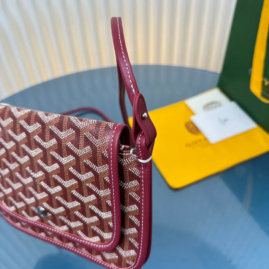Plumet Envelope Bag Premium Leather
