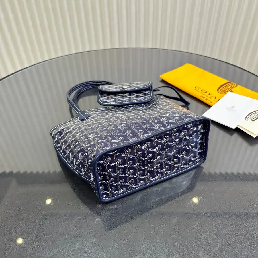 Anjou Mini Bucket Bag