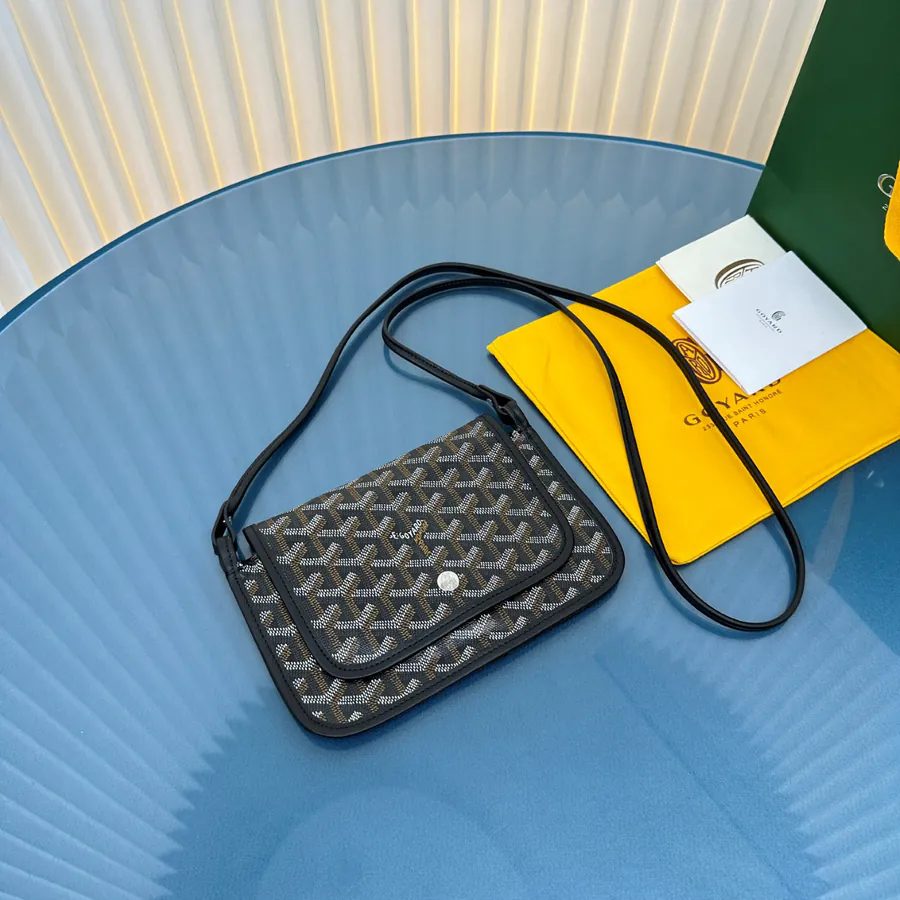 Plumet Envelope Bag