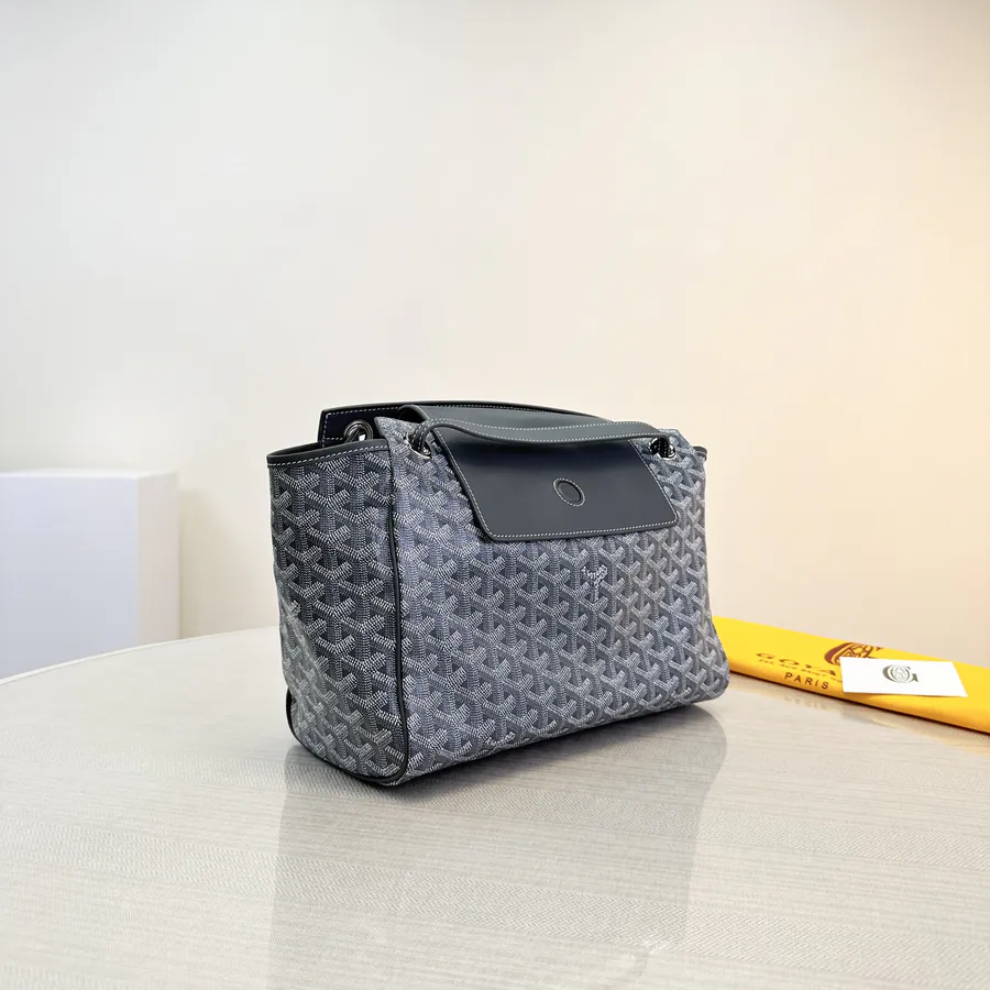Rouette Jiao Bag Versatile Design, Practical and Stylish