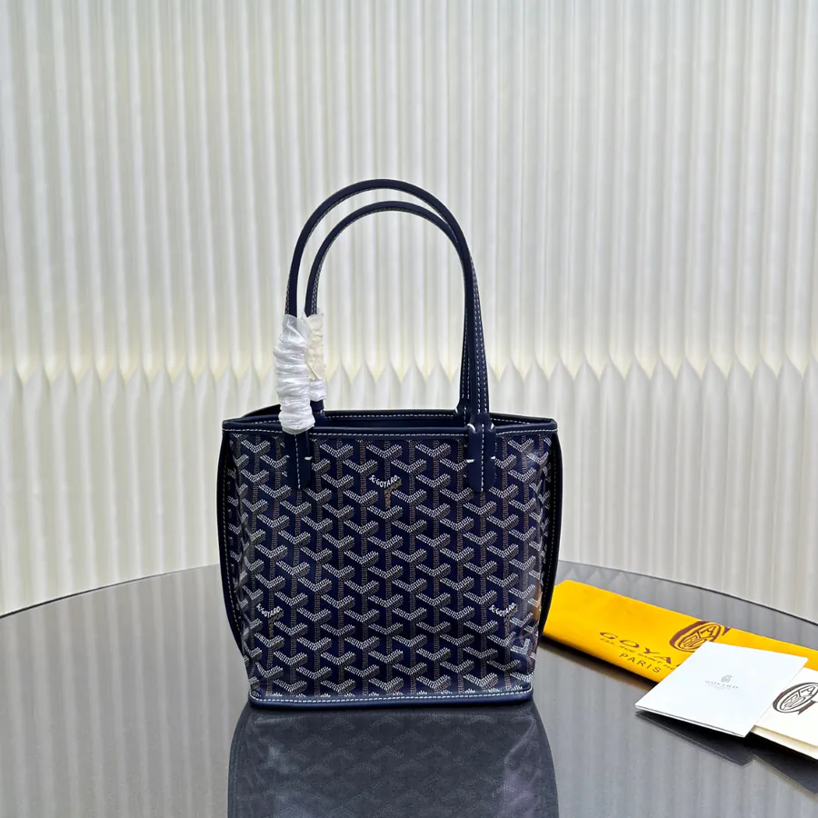Anjou Mini Bucket Bag