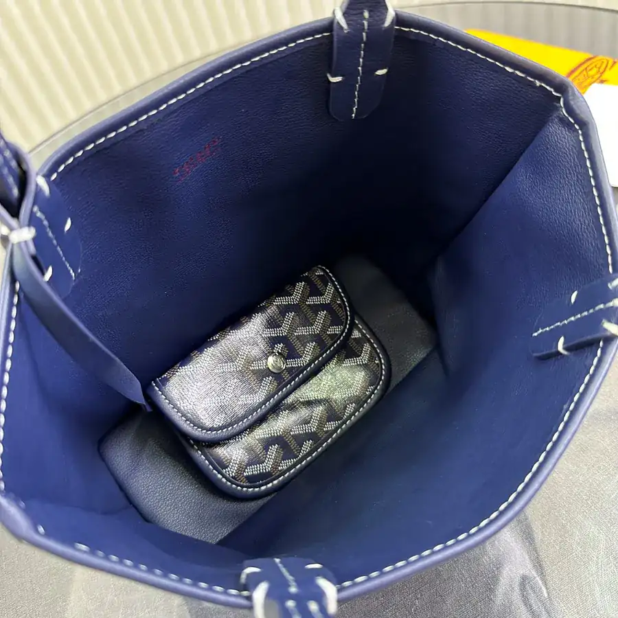 Anjou Mini Bucket Bag